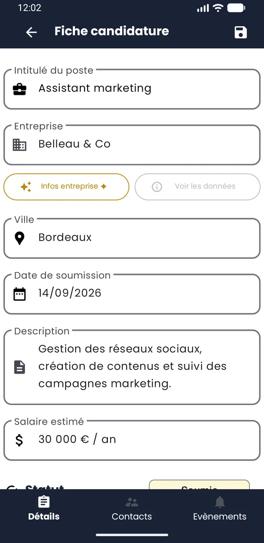 Fiche candidature avec la pastille de statut à côté de Statut
