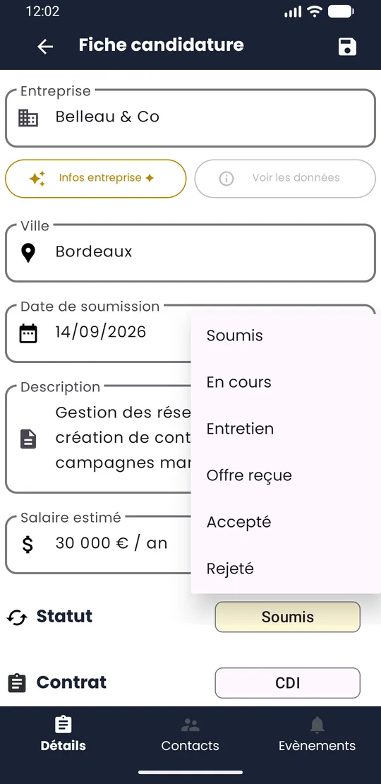 Menu des statuts ouvert : Accepté, Soumis, En cours, Rejeté